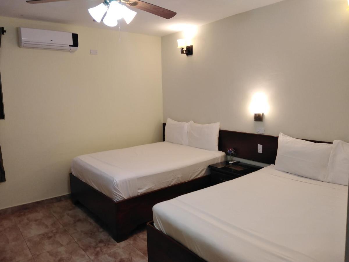 Hotel Samana Spring Kültér fotó