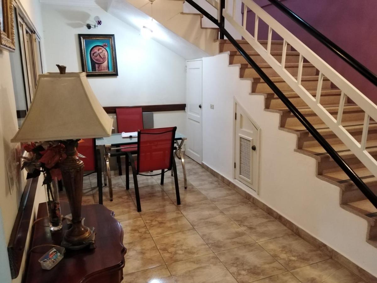 Hotel Samana Spring Kültér fotó